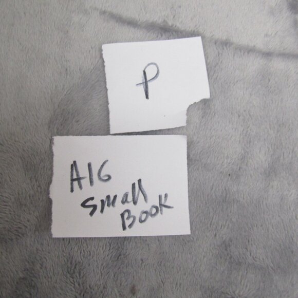 Novel Fiction Book lot of 3 Small book Good condition - Picture 6 of 6